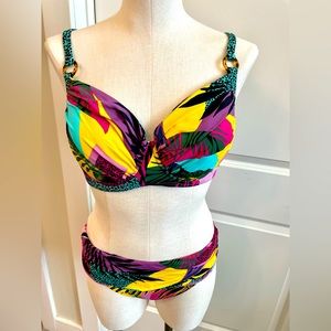 Tropical Print Underwire Bikini